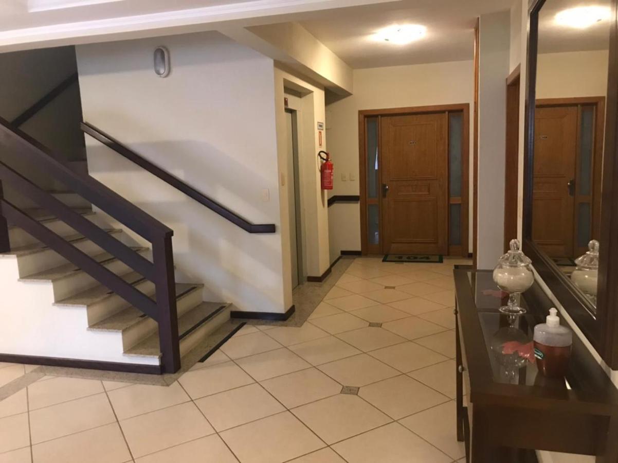 Charme Apartamento Centro De Gramado Bagian luar foto