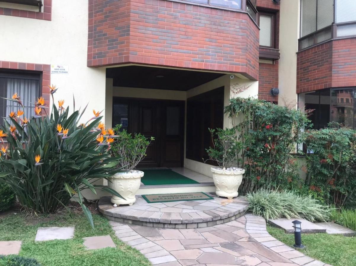 Charme Apartamento Centro De Gramado Bagian luar foto